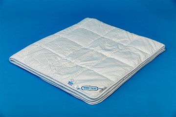 Одеяло лёгкое двуспальное Белый лебедь в Артеме