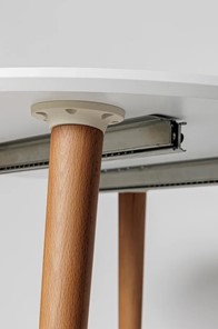 Кухонный раздвижной круглый стол Белая Эмаль д. 100 см МДФ ножки светлый орех в Артеме - предосмотр 18