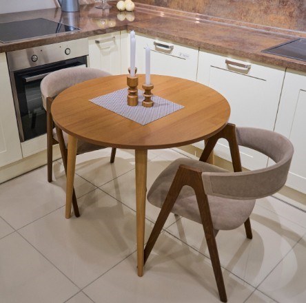 Кухонный стол круглый Шпон Ореха д. 90 см ЛДСП светлый орех в Артеме - изображение 3