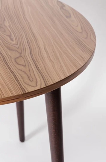 Кухонный раздвижной круглый стол Шпон Ореха д. 90 см МДФ светлый орех в Артеме - изображение 1
