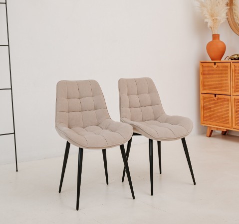 Комплект из 2-х  мягких стульев для кухни Комфорт бежевый черные ножки во Владивостоке - изображение 1