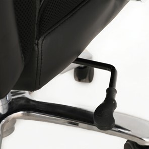 Кресло офисное Brabix Premium Bomer HD-007 (рециклированная кожа, хром, черное) во Владивостоке - предосмотр 5