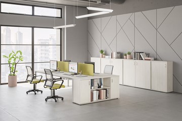 Офисный комплект мебели Комфорт КФ (белый премиум) на сером металокаркасе в Уссурийске
