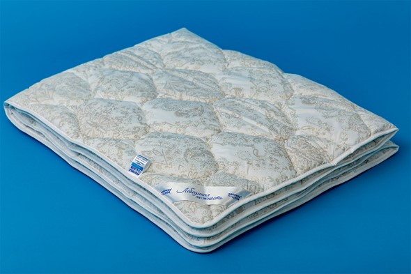 Одеяло всесезонное полутороспальное Лебединая нежность в Уссурийске - изображение