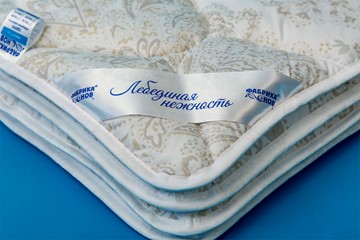 Одеяло всесезонное полутороспальное Лебединая нежность во Владивостоке - предосмотр 1