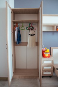 Детский распашной шкаф Остин М02 в Артеме - предосмотр 3