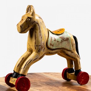 Фигура лошади Читравичитра, brs-019 в Артеме